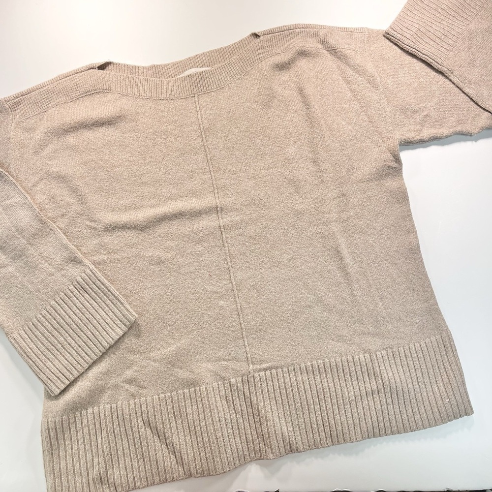 LOFT women's Camel Tan Boxy Pullover Sweater With Boatneck Size Large
